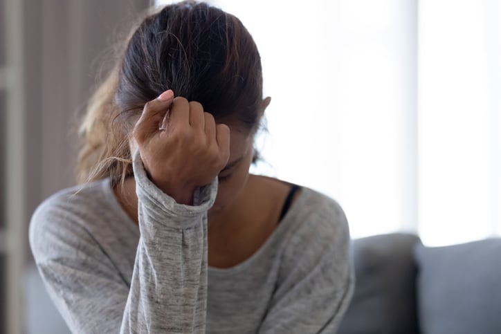 nervous woman with racing thoughts
